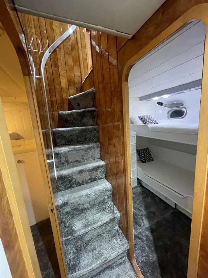 Botel Hotel Yate Aloha Sant Adria de Besos Španělsko