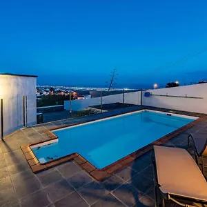 casa-mira.in-canary-islands.com/